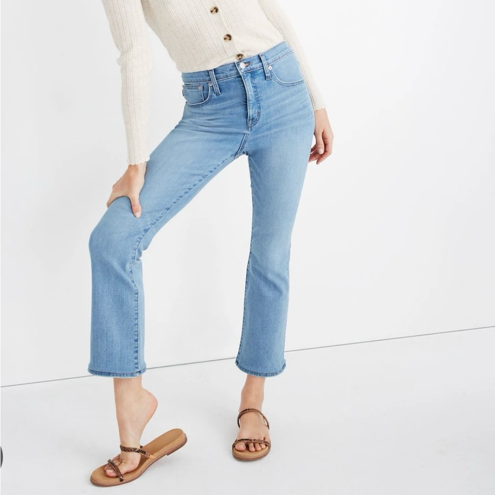 Madewell Petite Cali Demi-Boot Jeans in Connolly Wash: Coolmax Denim Edition